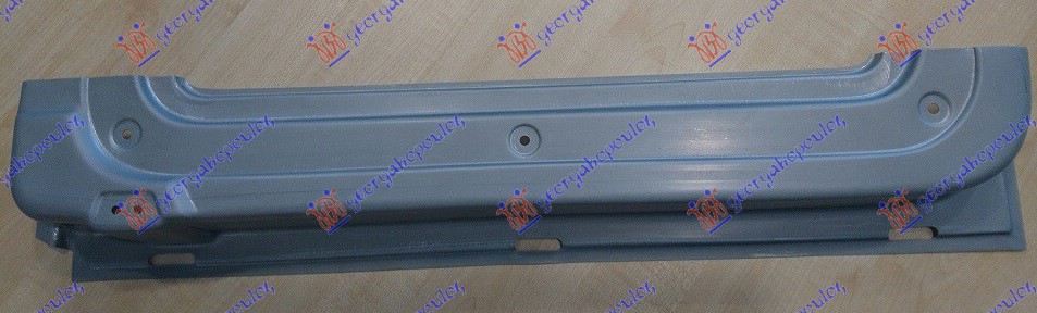 TAIL GATE 5th (TWIN) BOTTOM LOWER INNER