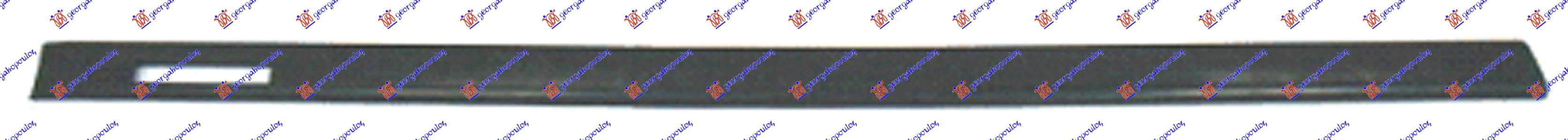 MOULDING FRONT DOOR (M3)