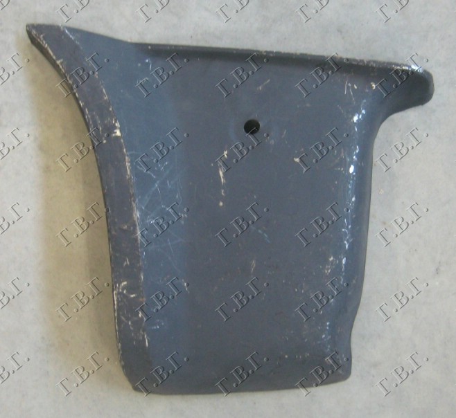 REAR FENDER CORNER