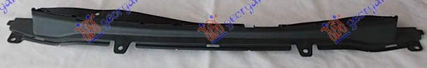 FRONT REINFORCEMENT PLASTIC COVER
