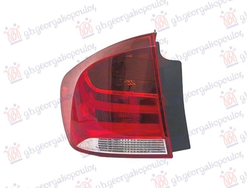 TAIL LAMP OUTER (O)