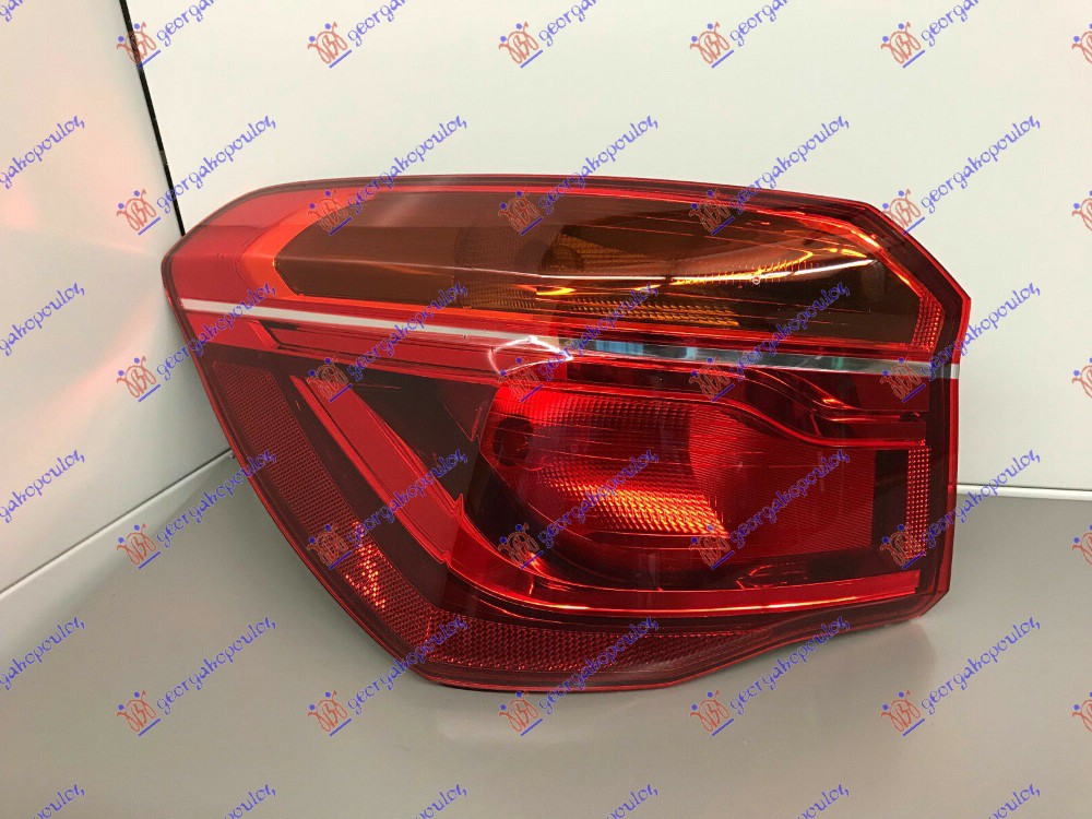 TAIL LAMP OUTER (O)