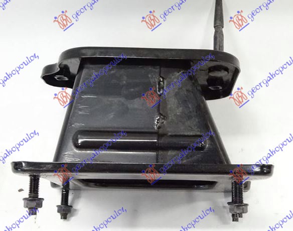 REAR BUMPER REINFORCEMENT BRACKET (O)