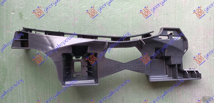 REAR BUMPER BRACKET LOWER PLASTIC