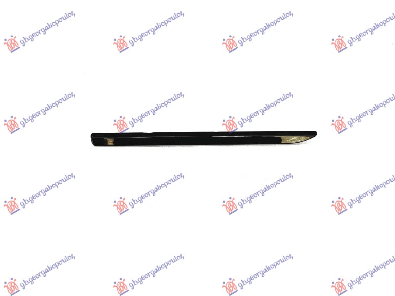 REAR FENDER MOULDING PAINTED BLACK