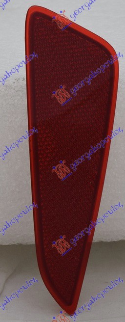 REAR BUMPER REFLECTOR (E)